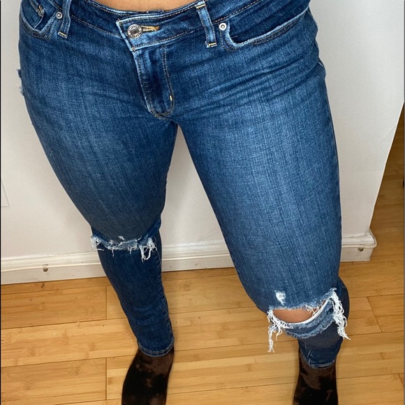 levi's skinny distressed jeans